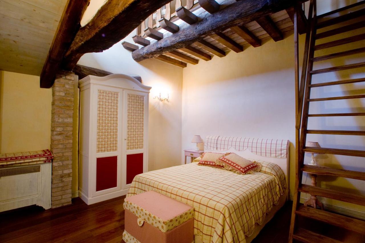 Bed and Breakfast Hospitale I Mori Asola Exterior foto